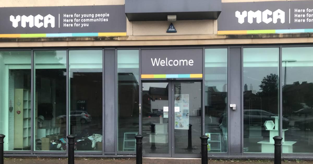 ripon-12th-sept-2023-ymca-charity-shop