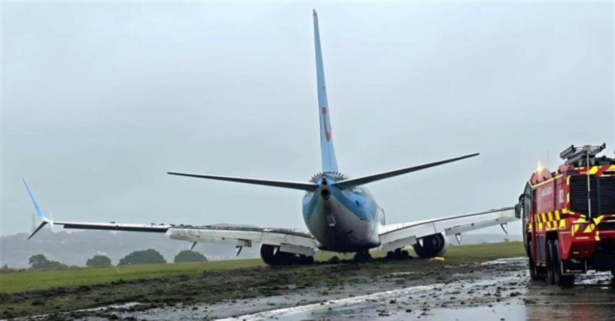 000f6992-b032-4515-bb11-453946bcba95