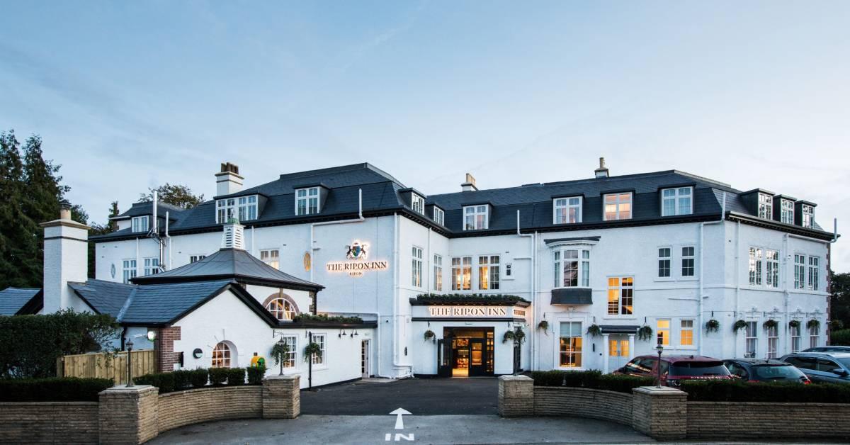 the-ripon-inn-exterior-1