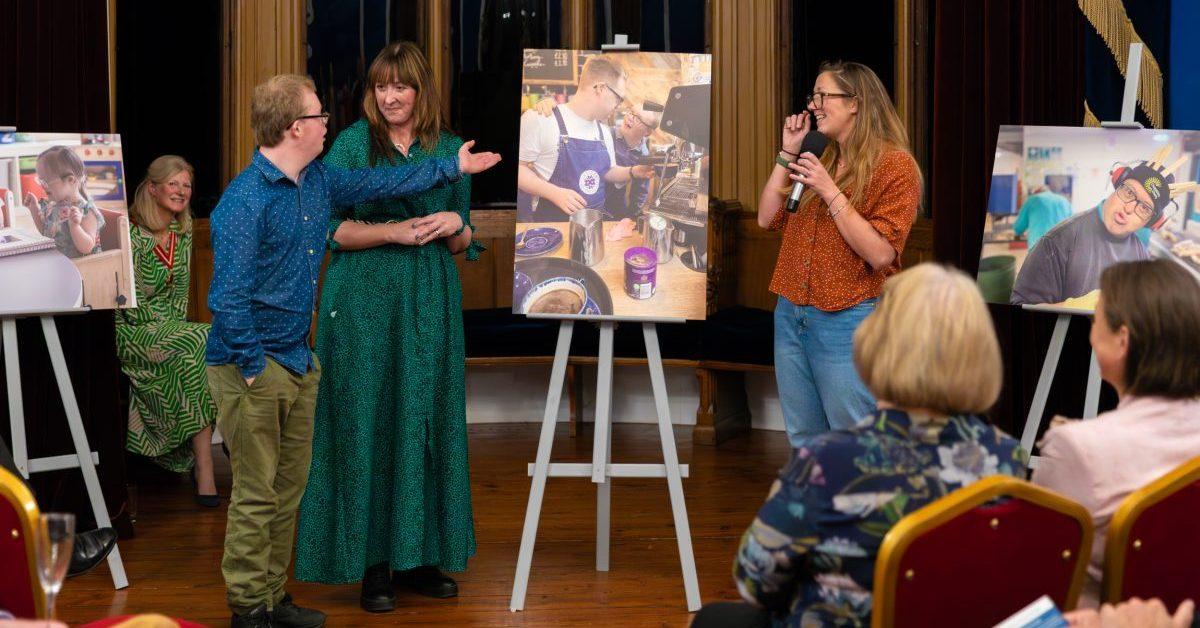 artizan-internation-at-photo-exhibiton