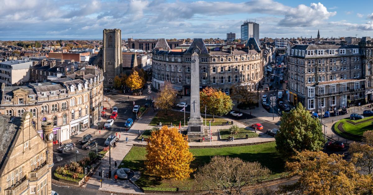 aerial-view-of-the-victorian-architecture-of-prosp-2023-11-27-05-36-01-utc-1