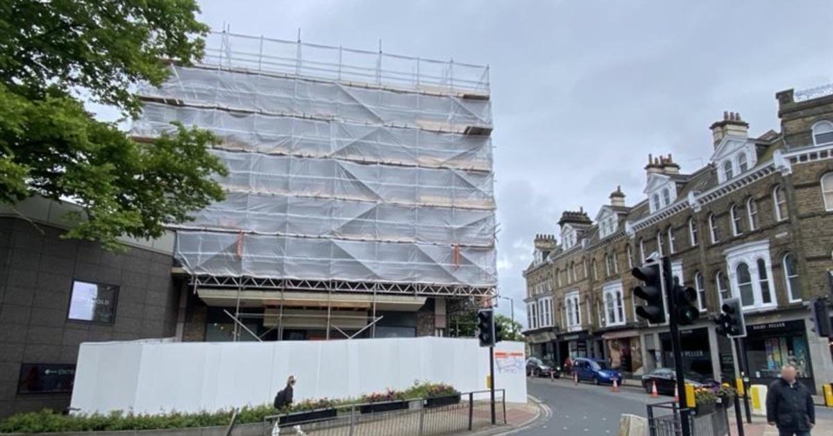 f64ce0db-69bd-4496-87bc-aff27fbb785e