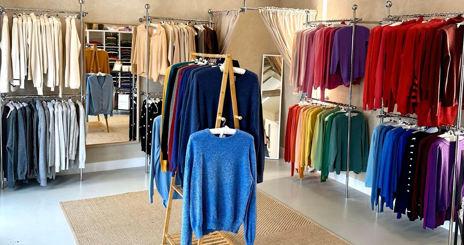 nearlynewcashmere-jumpers-1