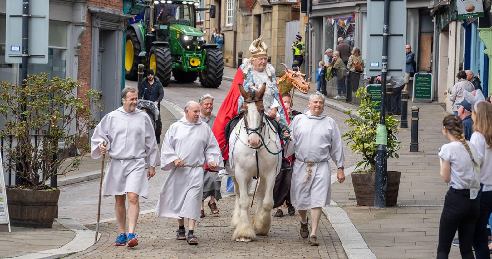 st-wilfrids-2022-main-procession-38