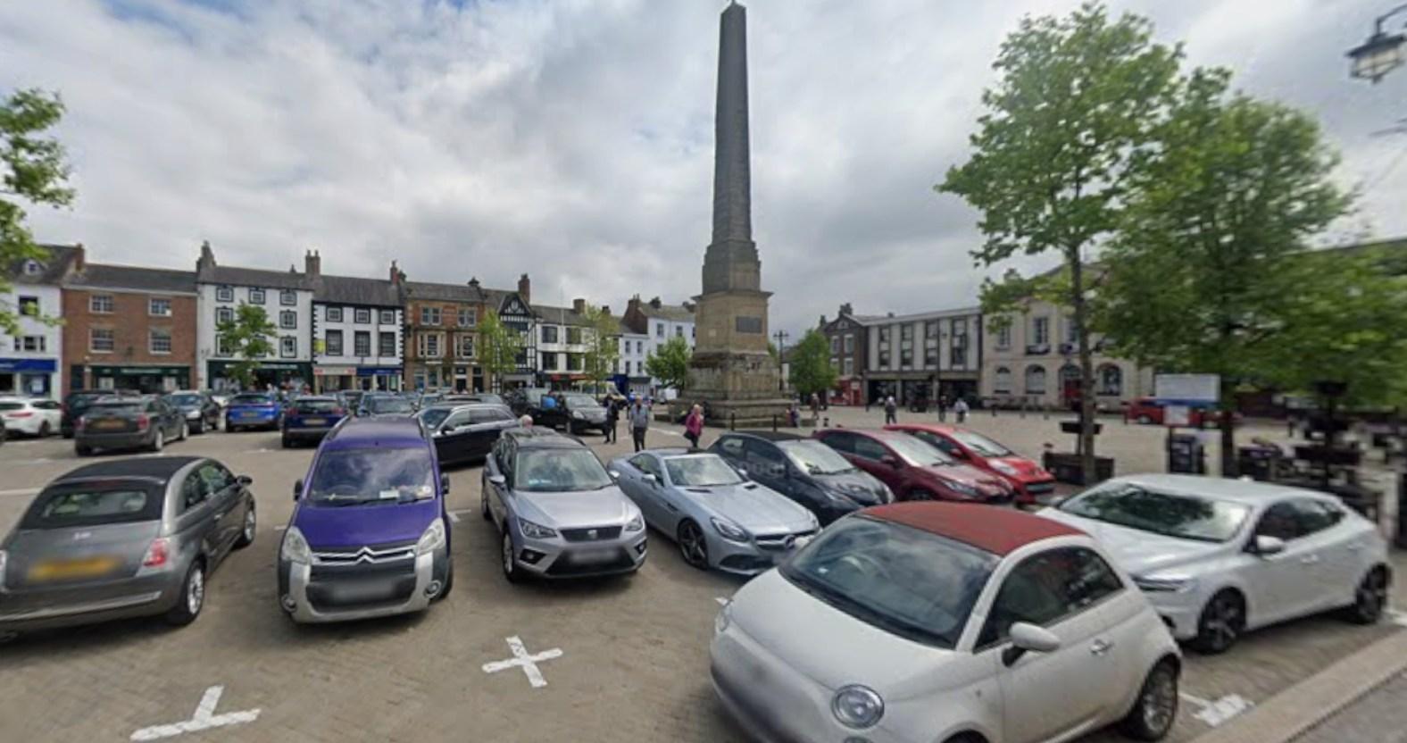 cars-in-ripon-market-place