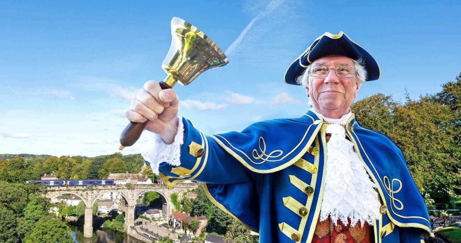 charlotte-gale-knaresborough-town-crier-roger-10x6-1