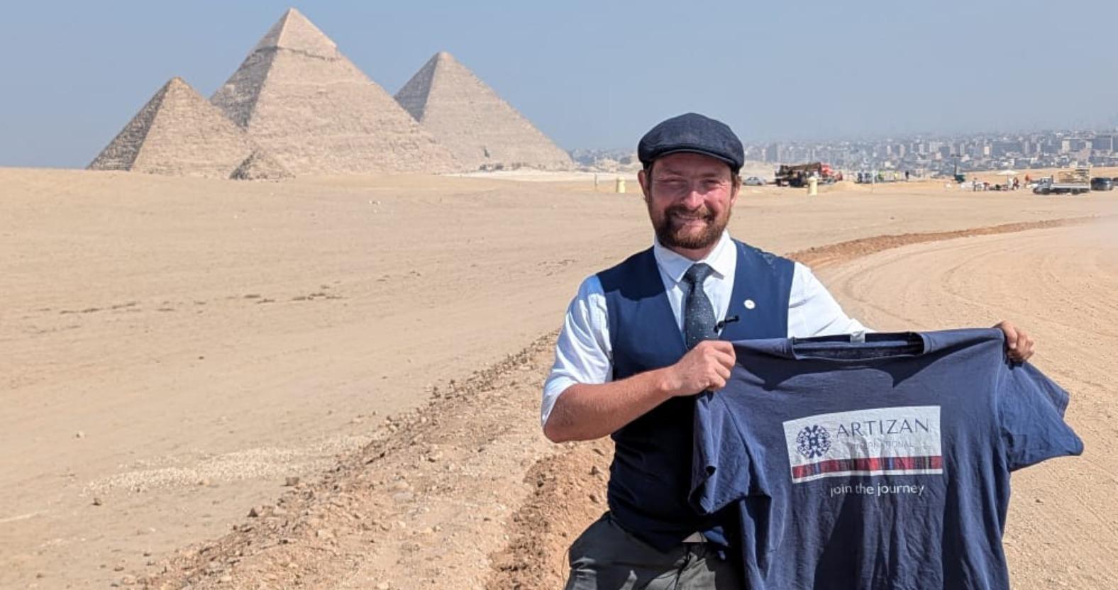 harry-satloka-at-the-pyramids