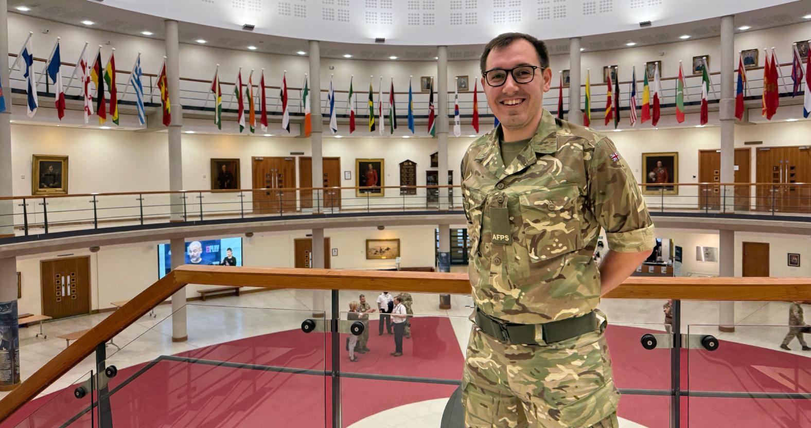 armed-forces-parliamentary-scheme-tom-gordon-photo