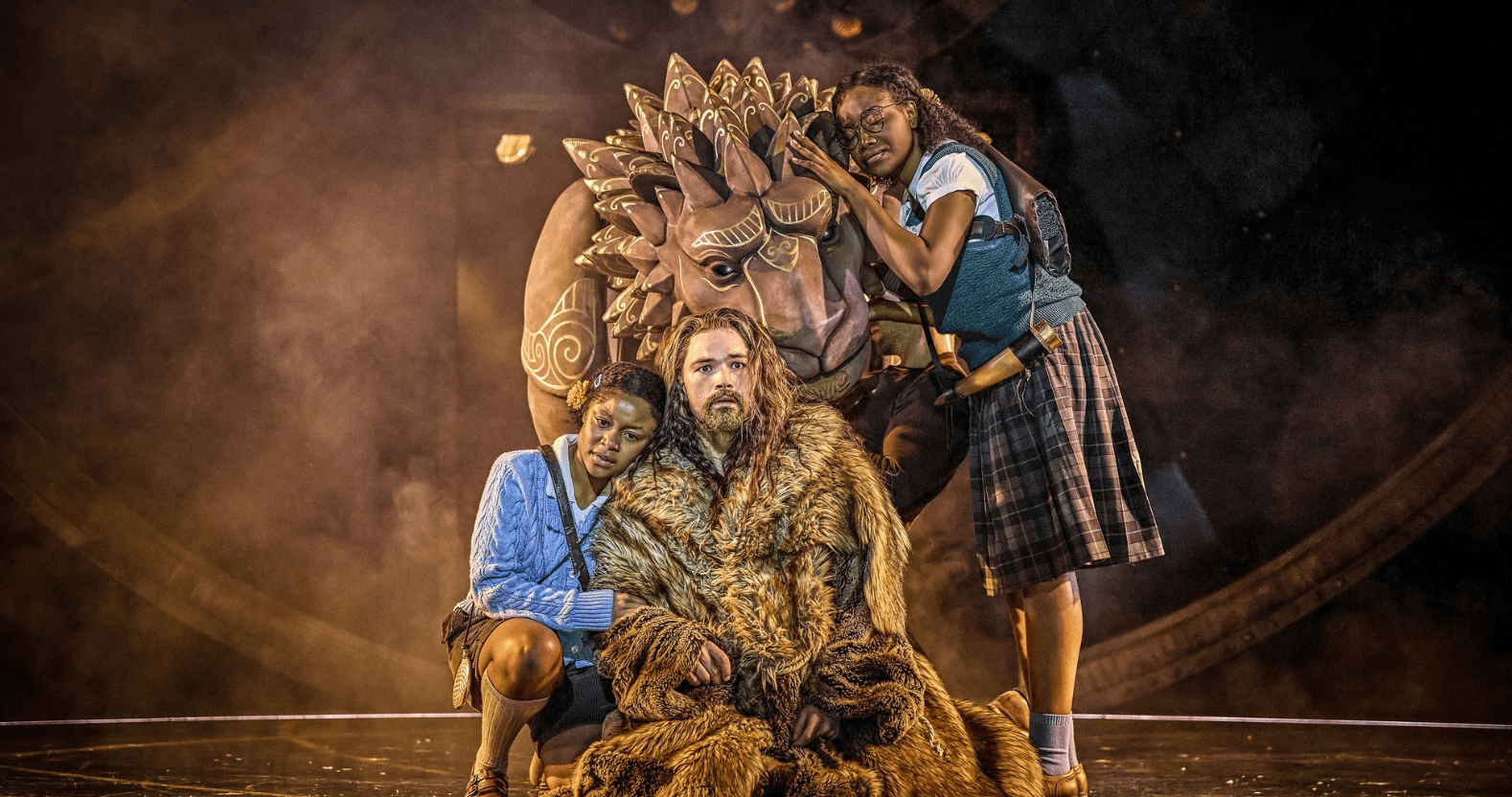 kudzai-mangombe-lucy-stanton-wright-aslan-joanna-adaran-susan-photo-by-brinkhoff-moegenburg