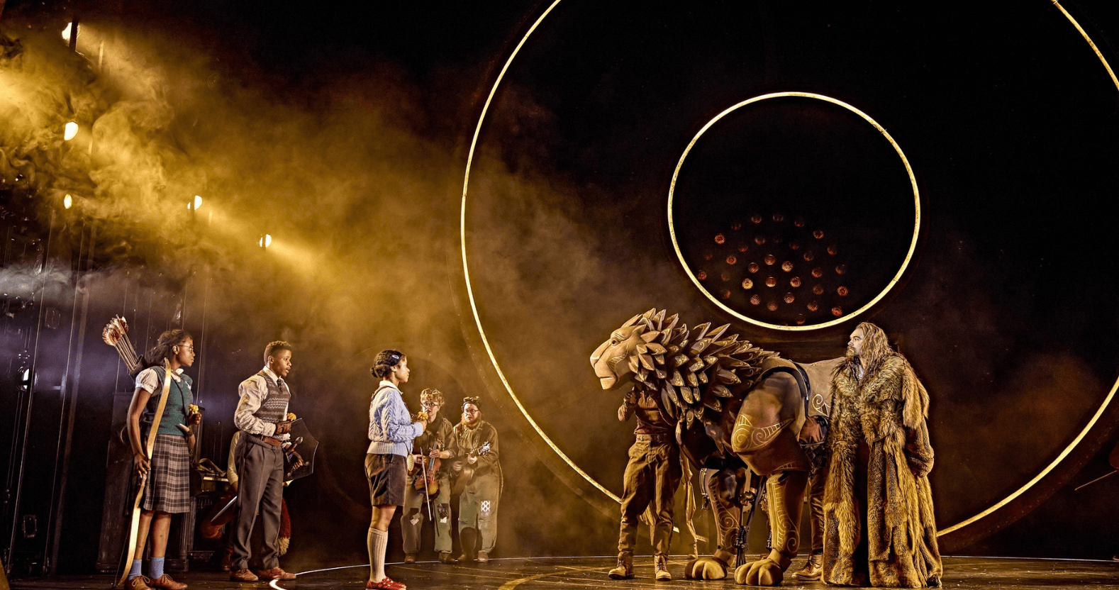 the-lion-the-witch-and-the-wardrobe-company-photo-by-brinkhoff-moegenburg-17