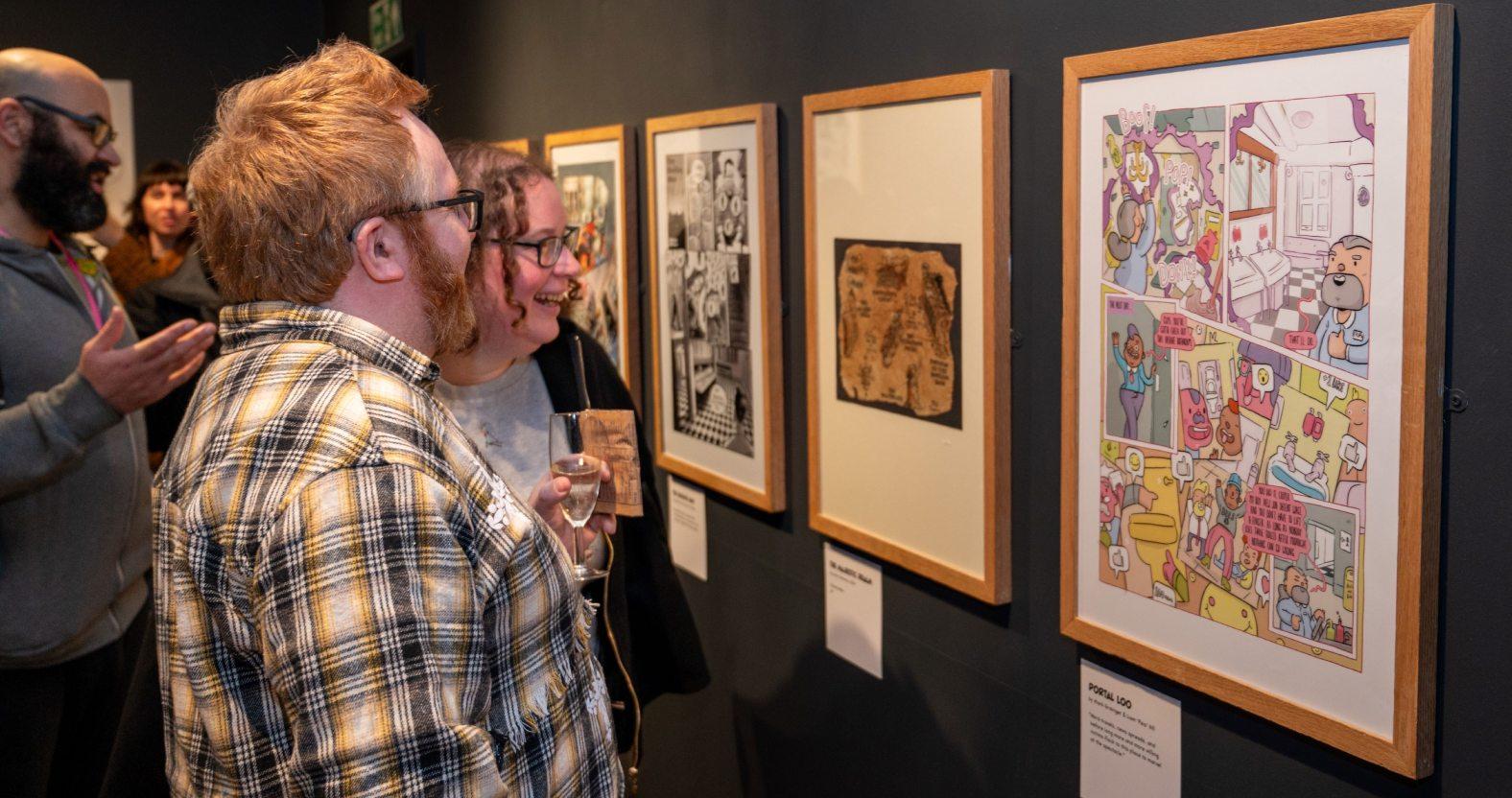 visitors-view-the-comic-art