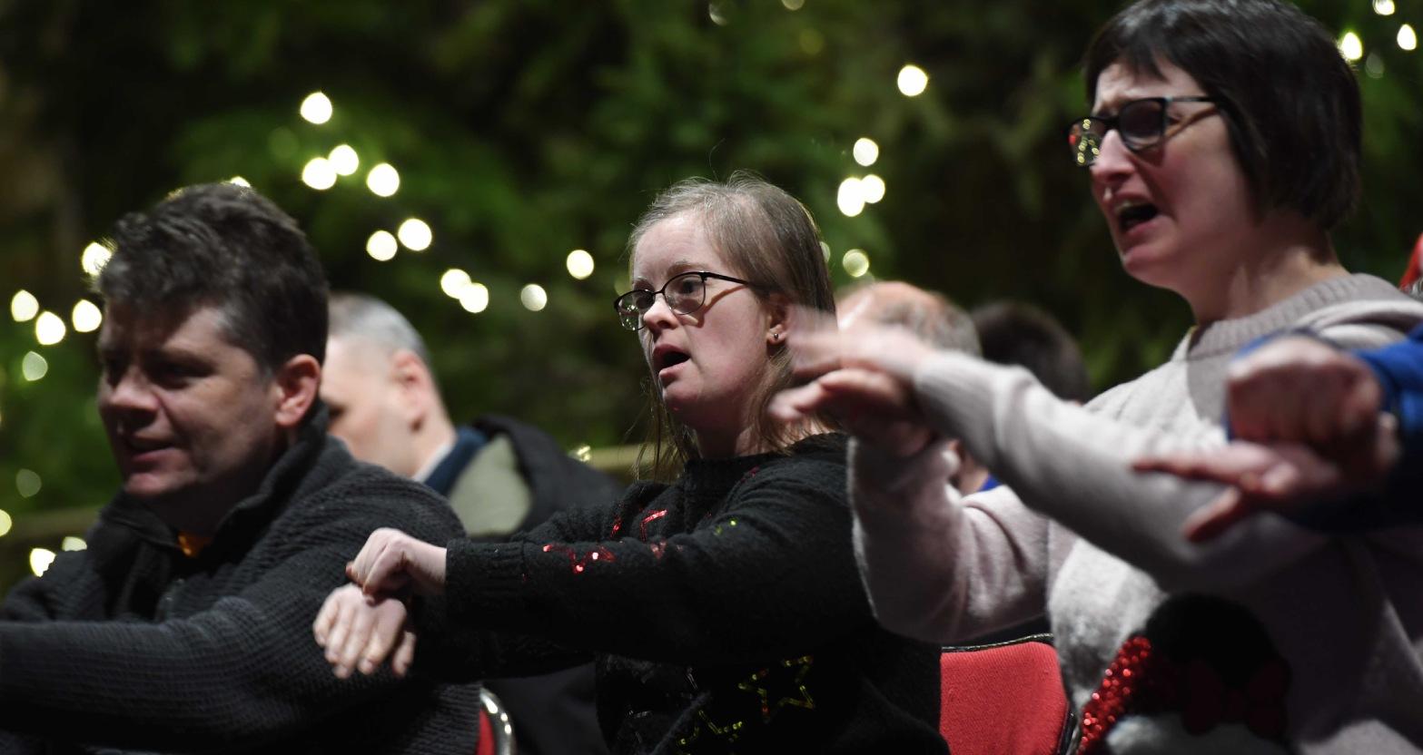 henshaws-carols-by-candlelight-concert-at-ripon-cathedral-pictured-the-choir-on-stage-singing-christmas-carols-picture-gerard-binks-2