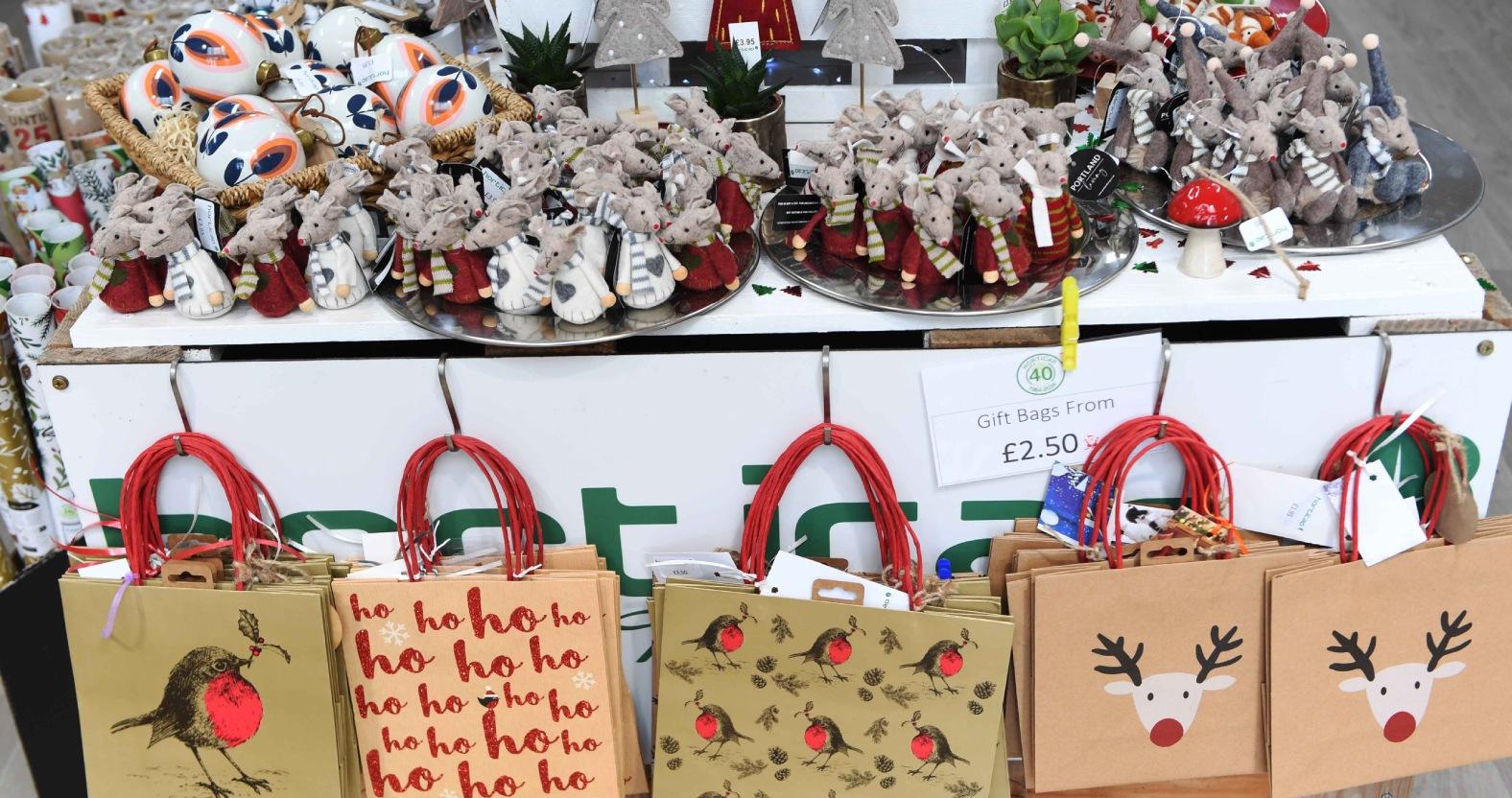 horticap-shop-stocking-gifts-for-christmas