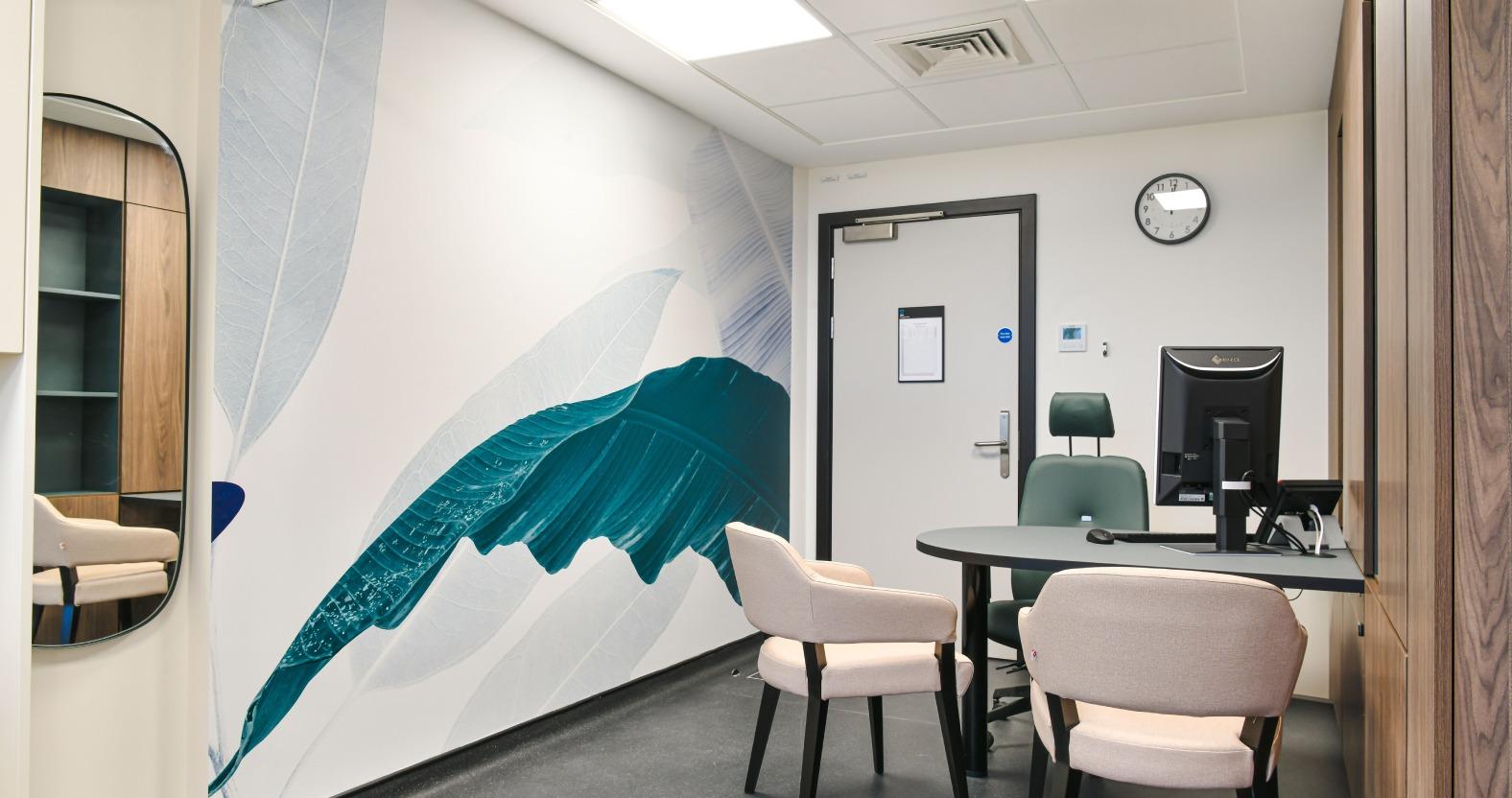 spire-healthcare-harrogate-clinic-consulting-room