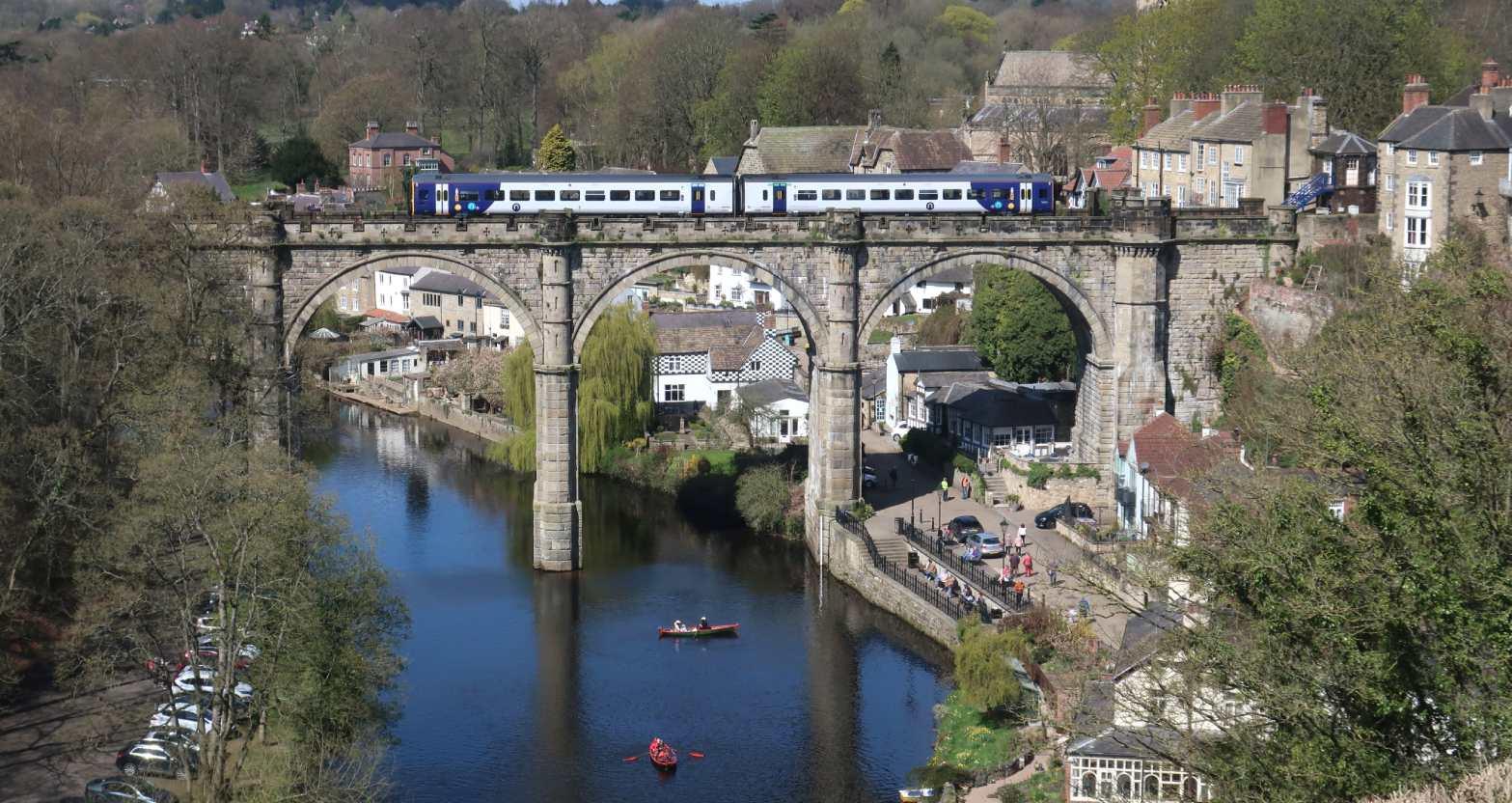 a-northern-train-on-knaresborough-viaduct