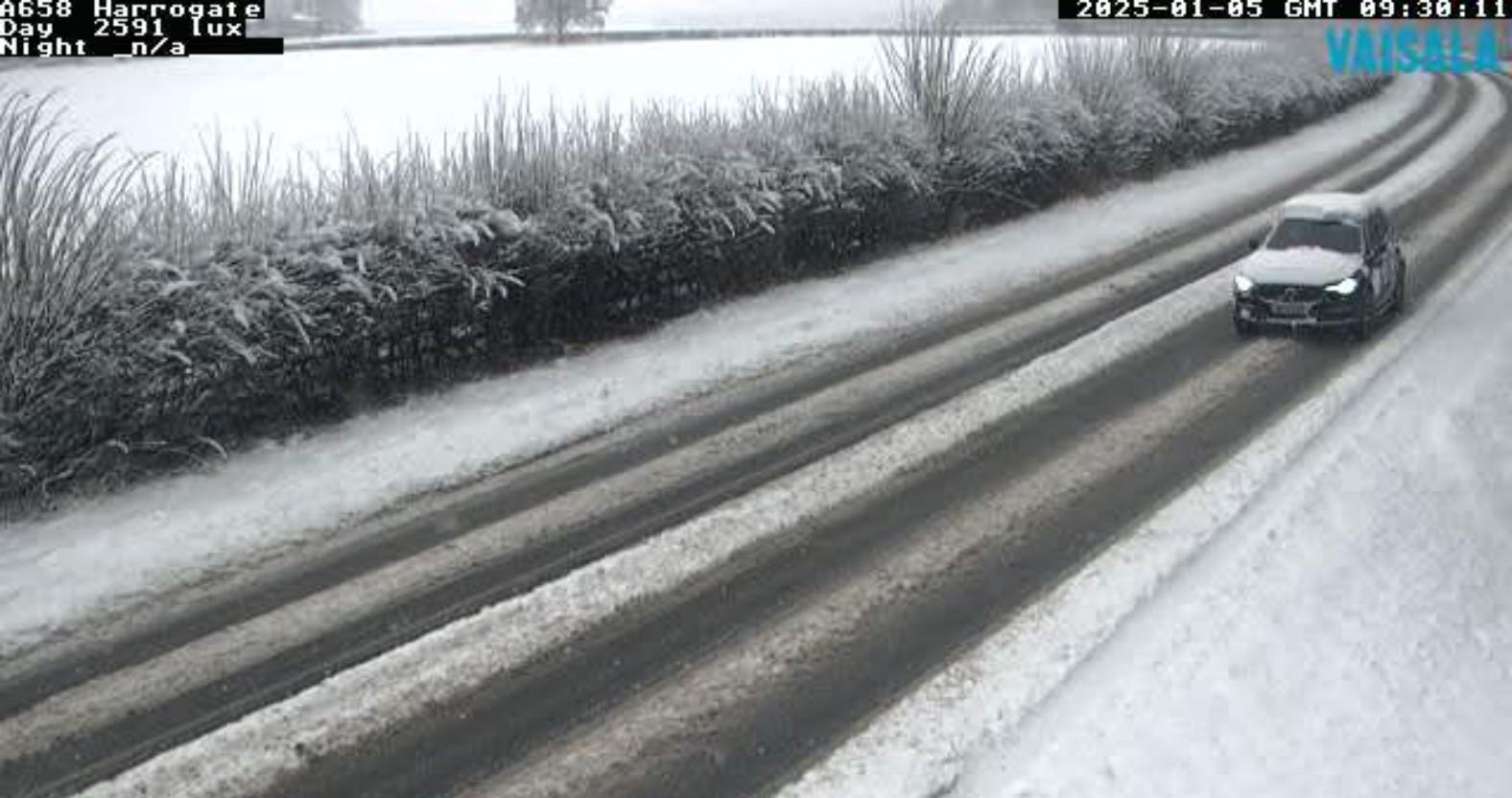 nycwebcam-knaresborough-05-01-25-09-30am