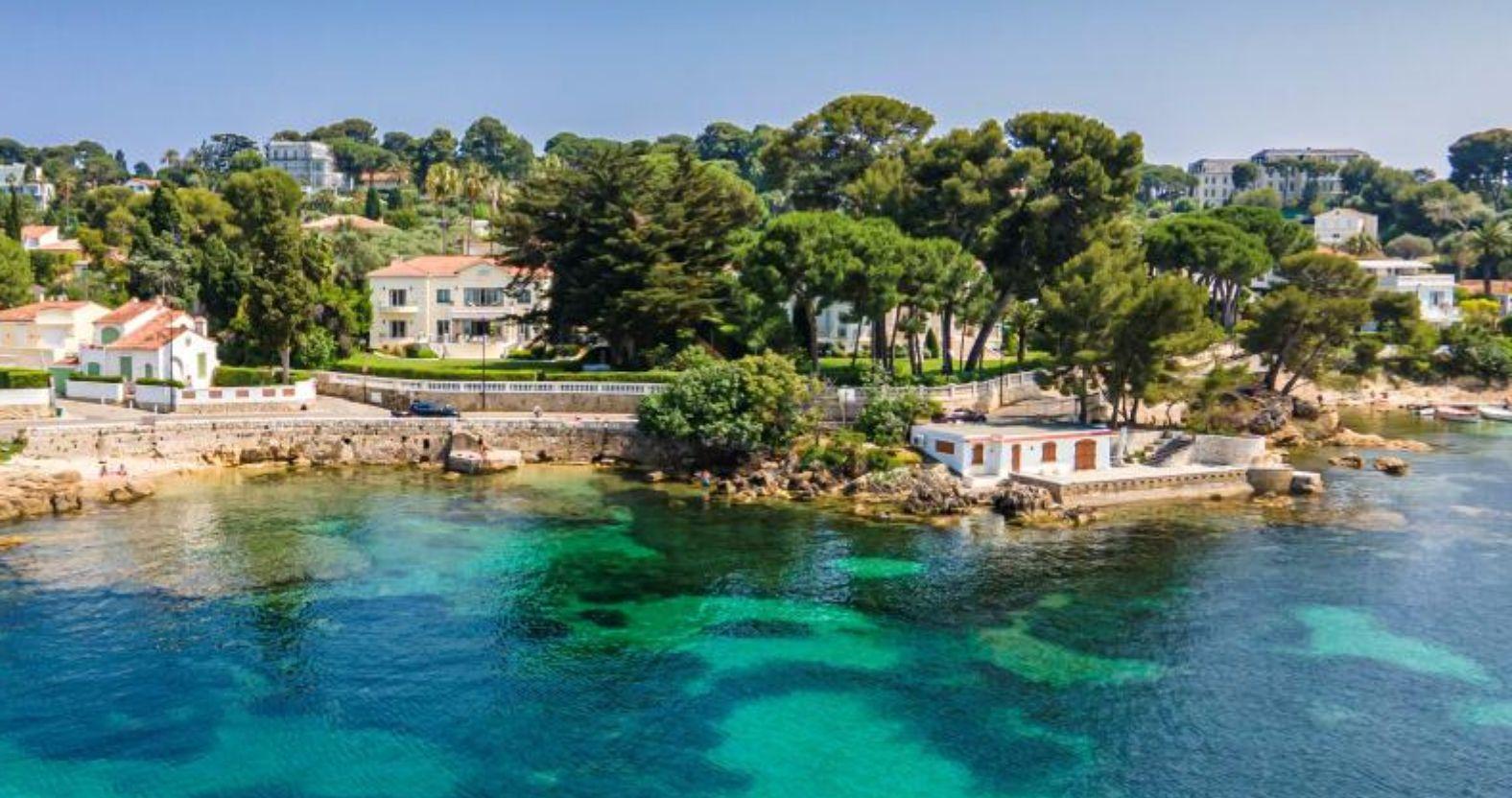 ripleycompared-capdantibes-crop