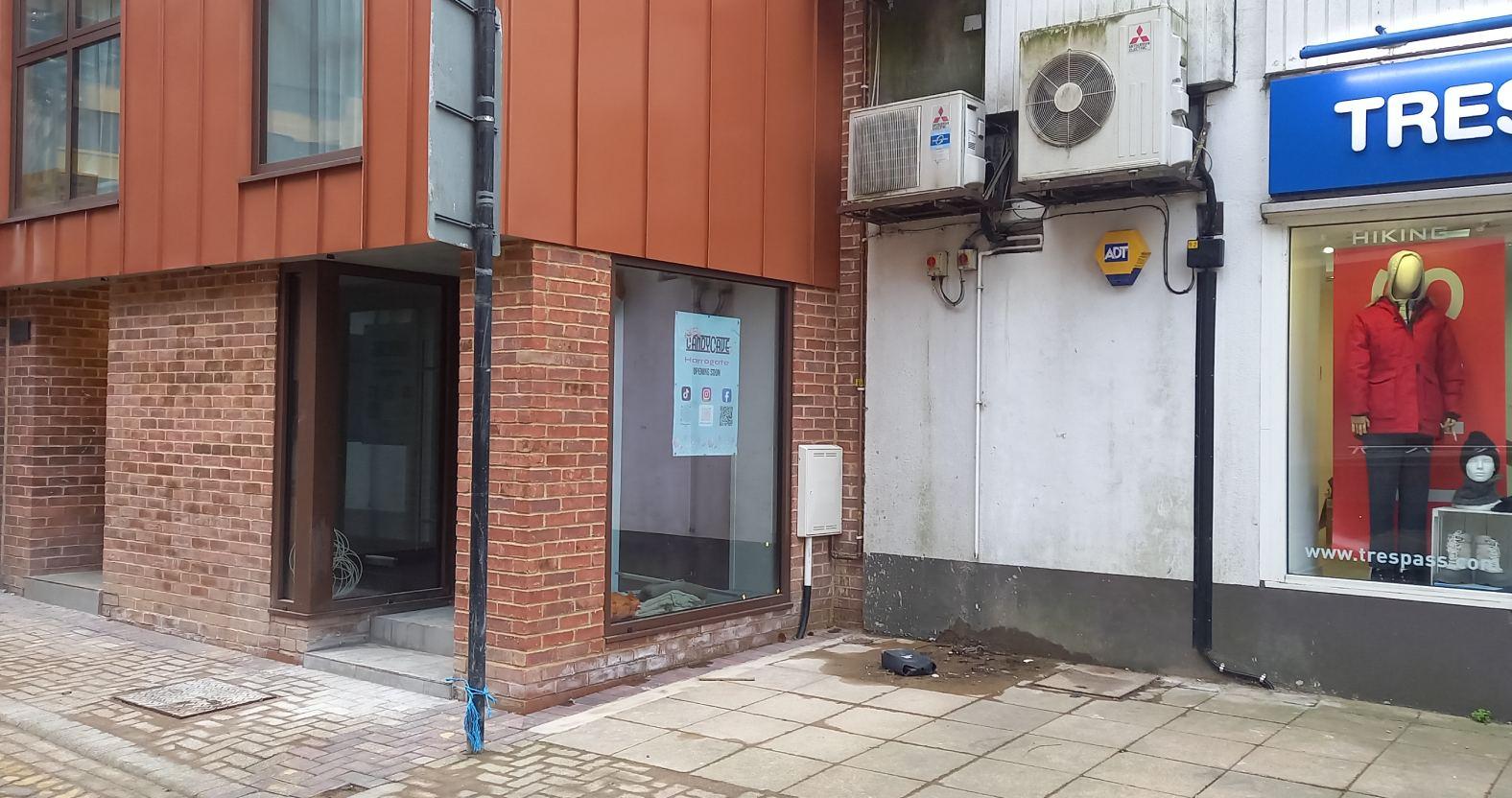 mrbaileyscandycave-exterior2