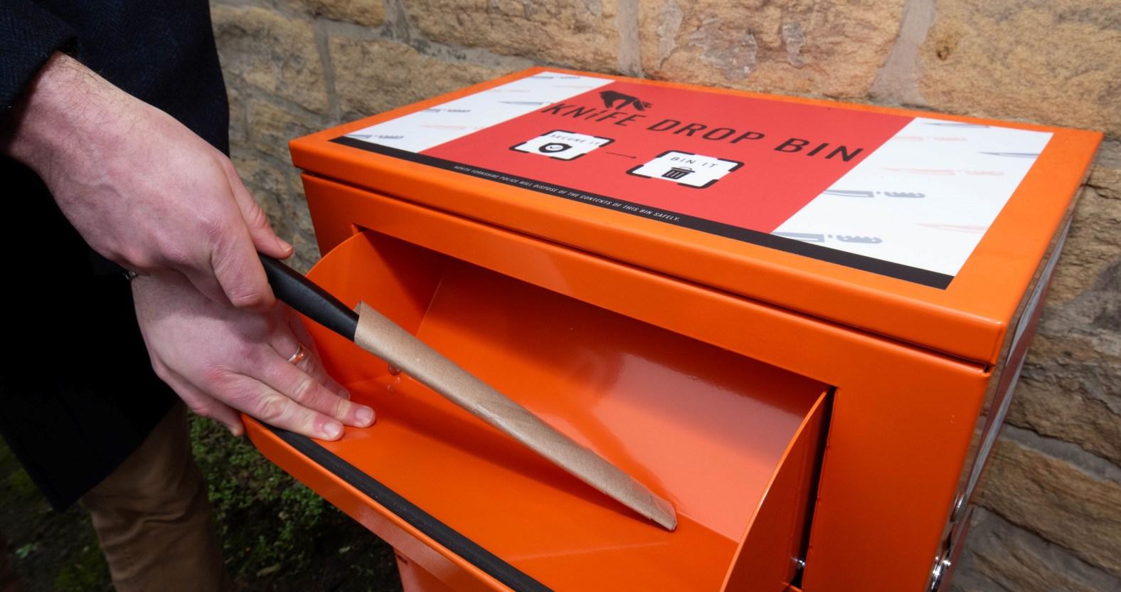 nyc-knifedropbin-knife