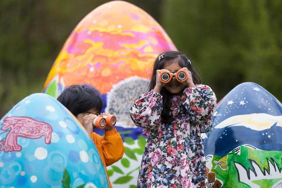giant-easter-egg-hunt