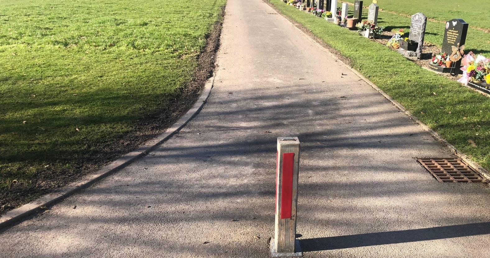 ripon-24th-march-2025-bollard-at-lark-hill-cemetery