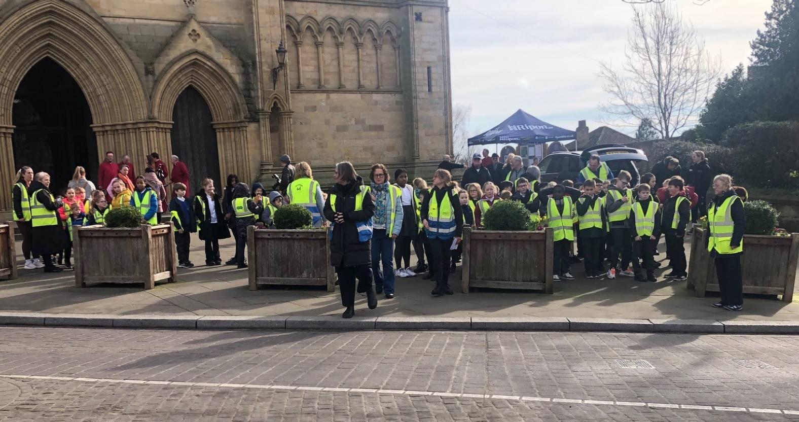 ripon-4th-march-2025-children-on-the-forecourt-1