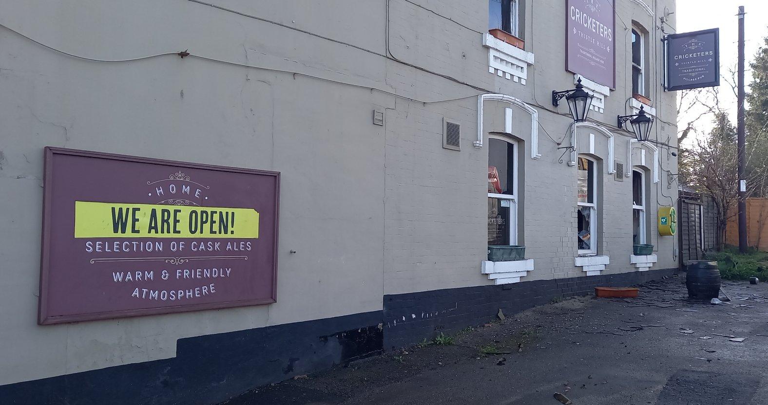 cricketersfire-pubsign