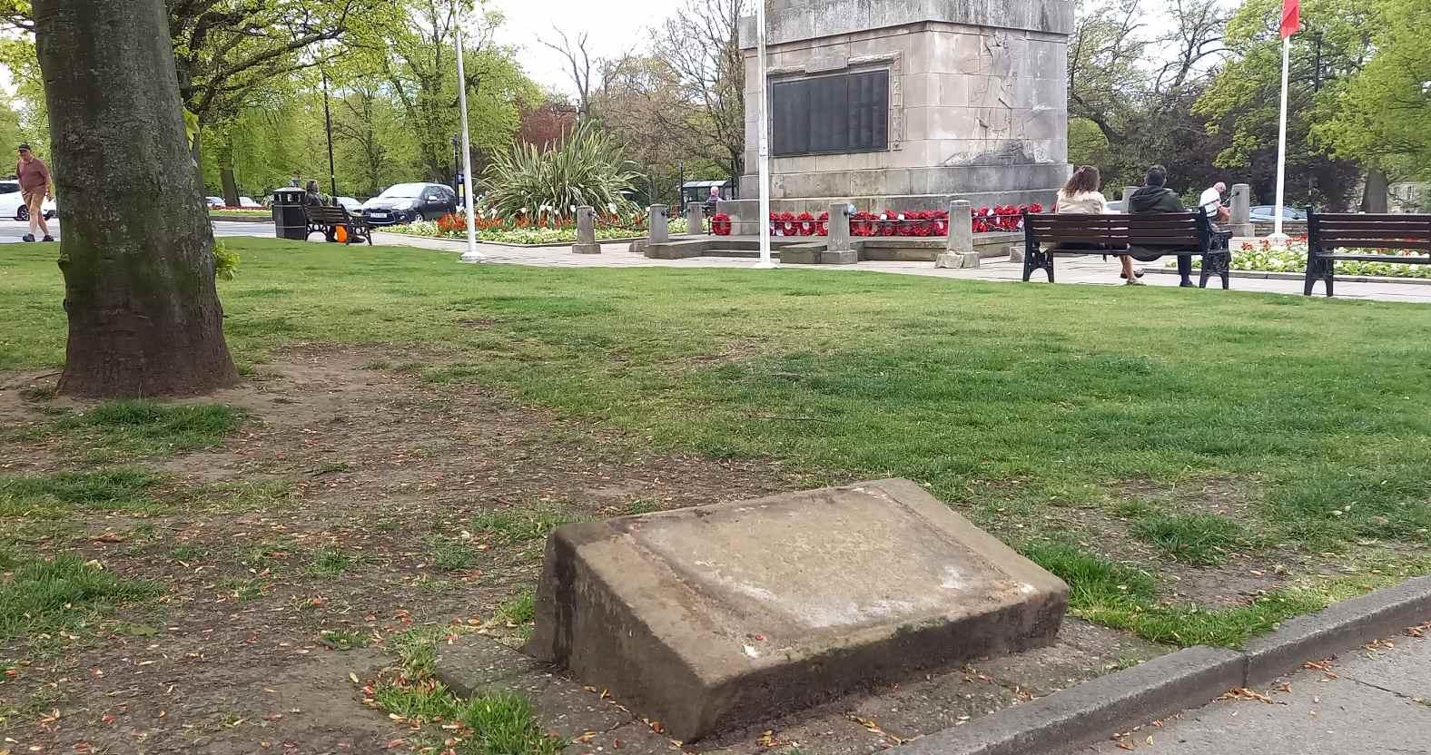 d-dayplaque-removed-wide