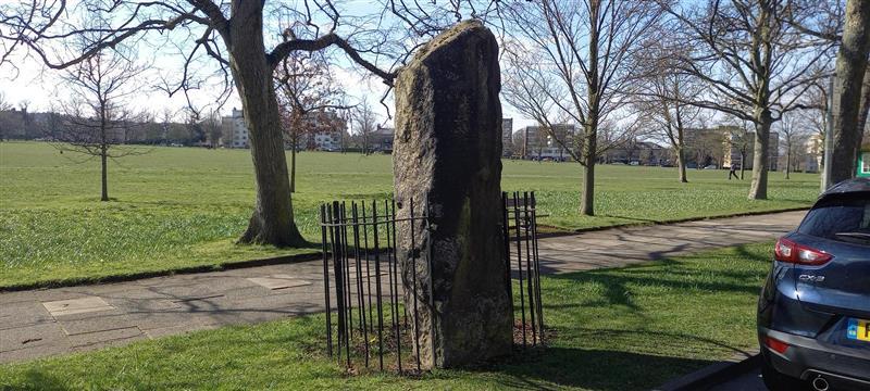 the-stray-west-park-stone-marking-boundary-between-ripon-and-leeds