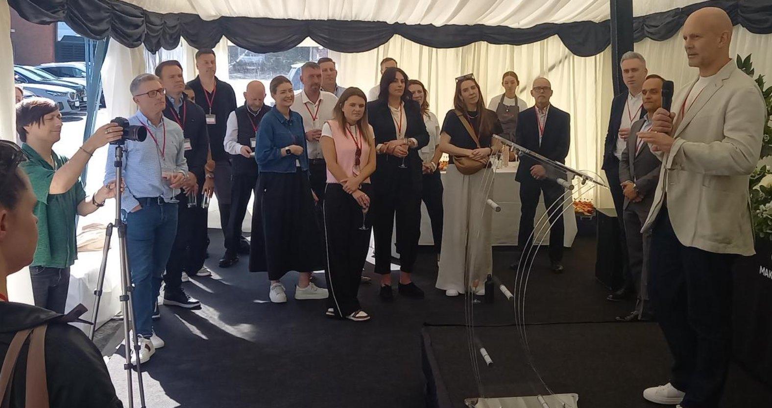 averydennison-stevemason