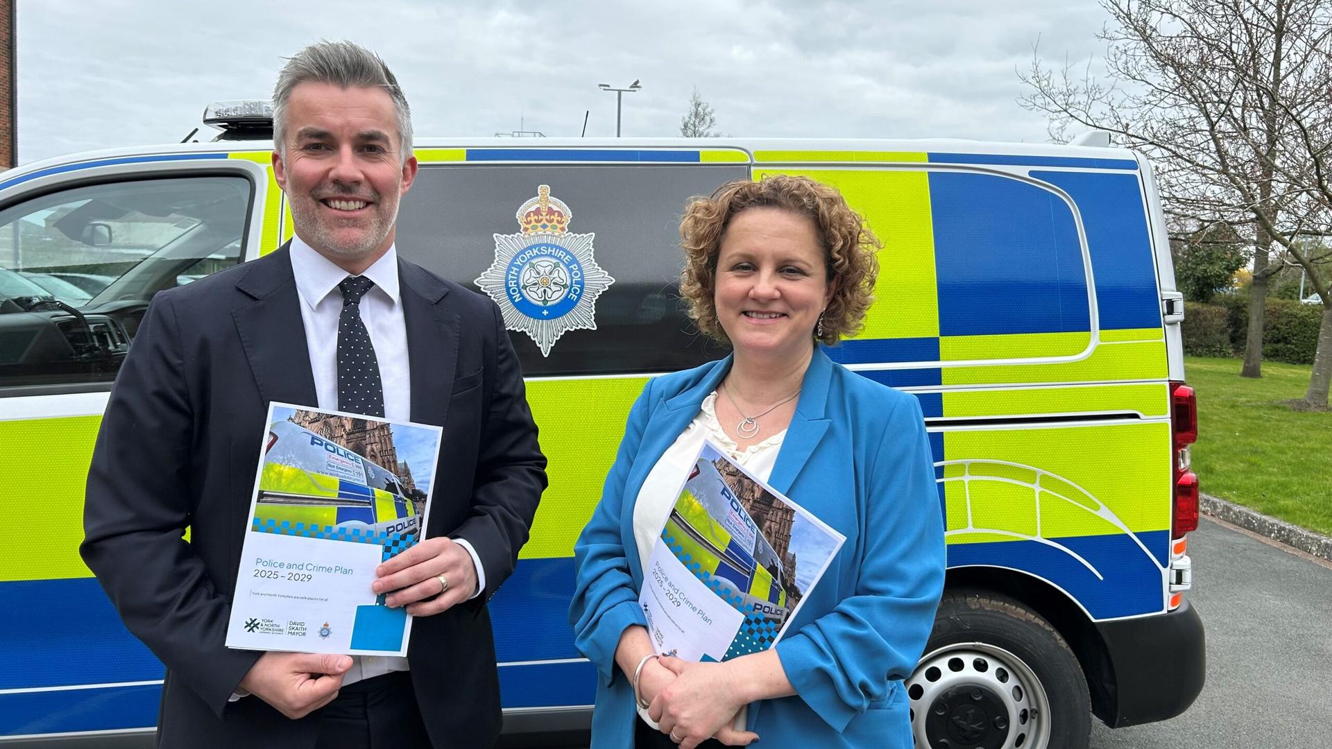 mayor-david-skaith-and-deputy-mayor-jo-coles-2