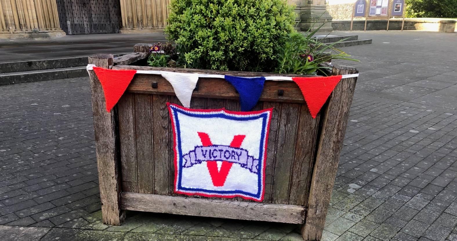 ripon-6th-may-2025-knitted-design-on-planter