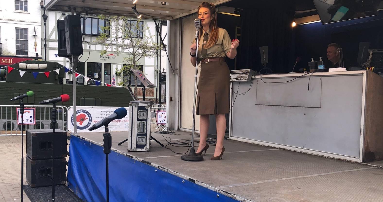 ripon-8th-may-2025-40s-vocalist-lisa-jane-kelsey