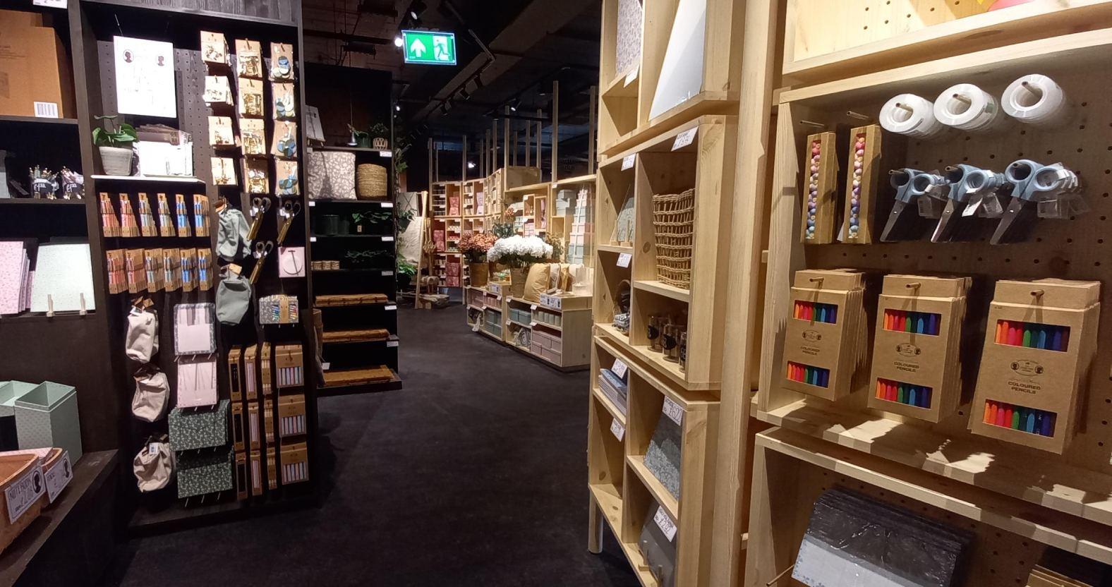 sostrenegrene-stationery