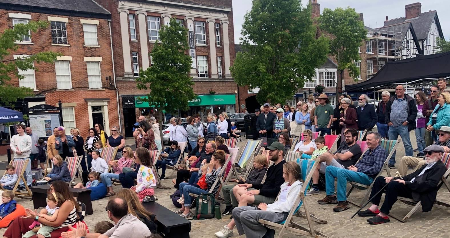 ripon-7-july-2025-theatre-festival-crowd