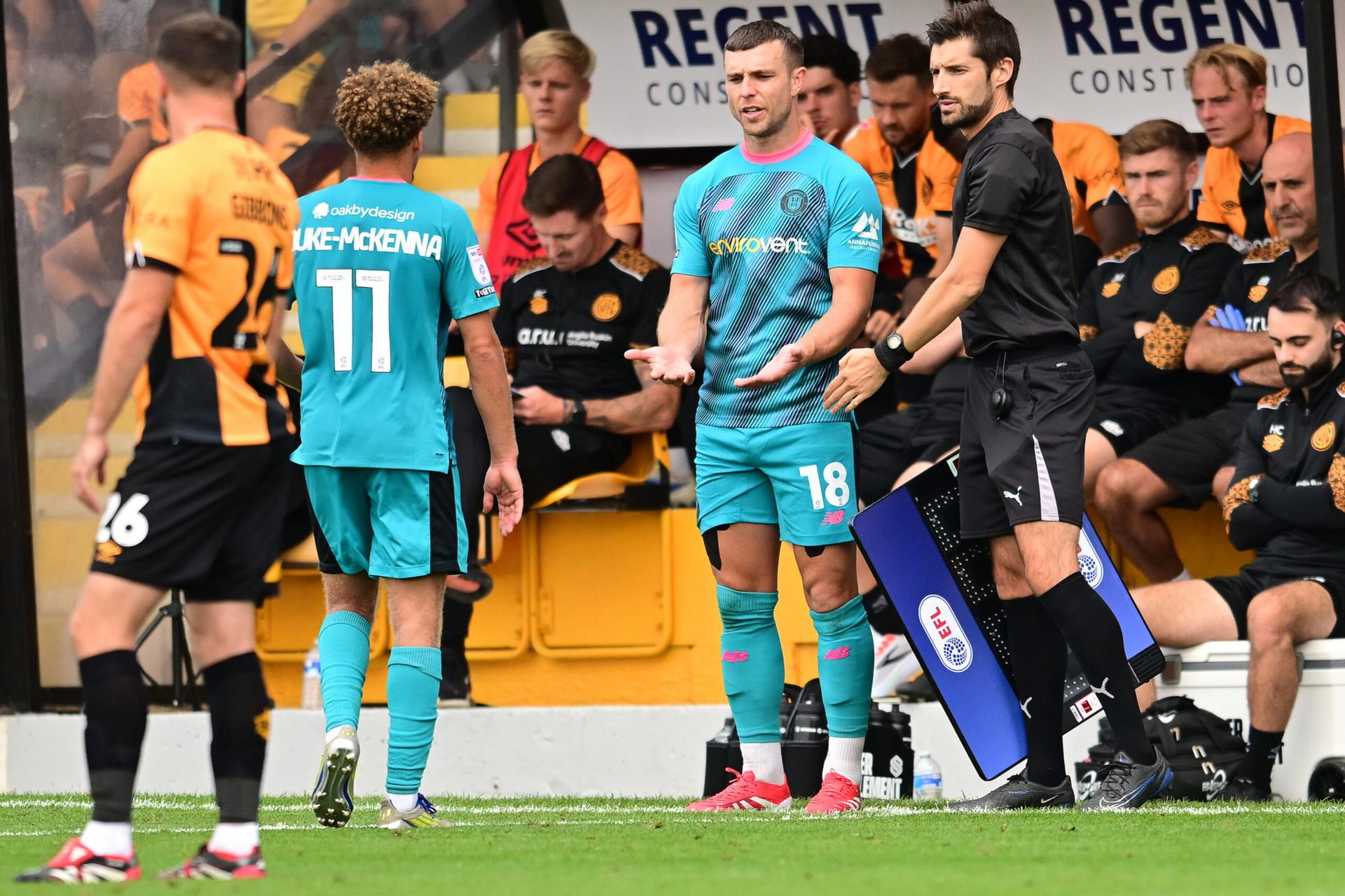 cambridge-united-v-harrogate-townefl-sky-bet-league-216-08-2025