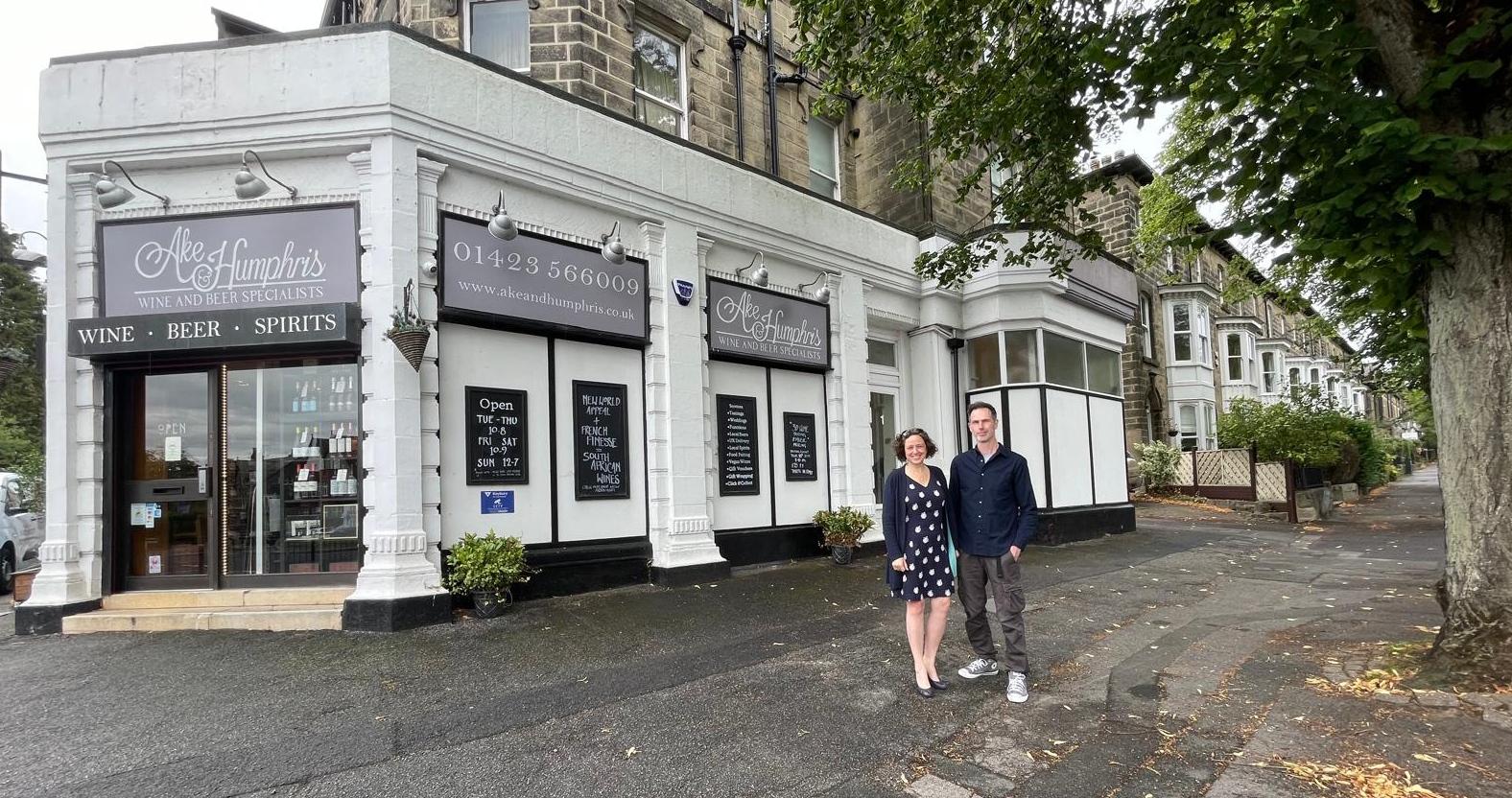 tara-and-paul-outside-ake-humphris-on-st-georges-roundabout
