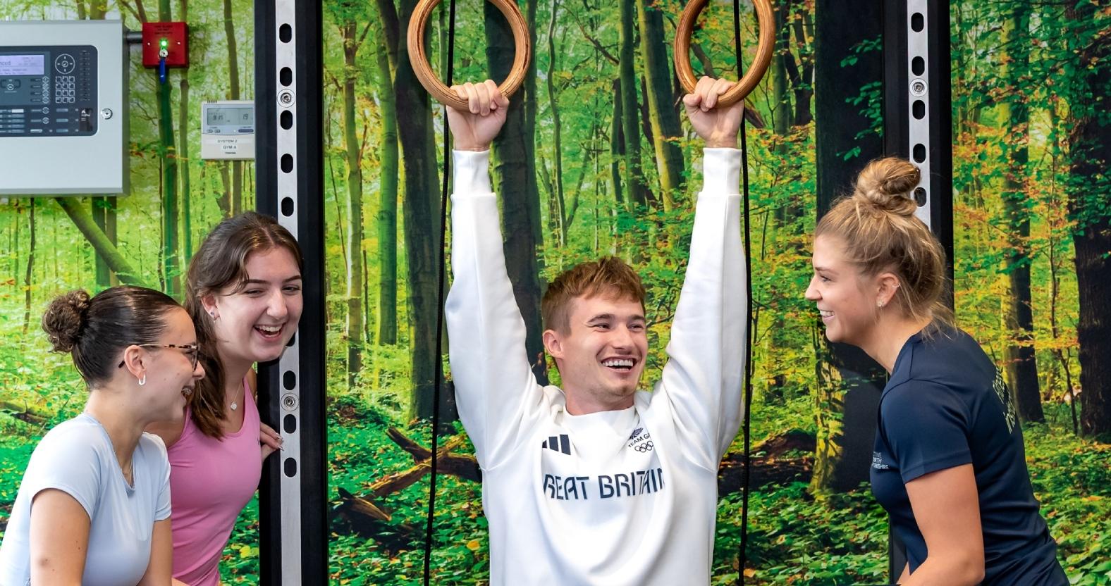 any-ripon-jack-laugher-on-rings