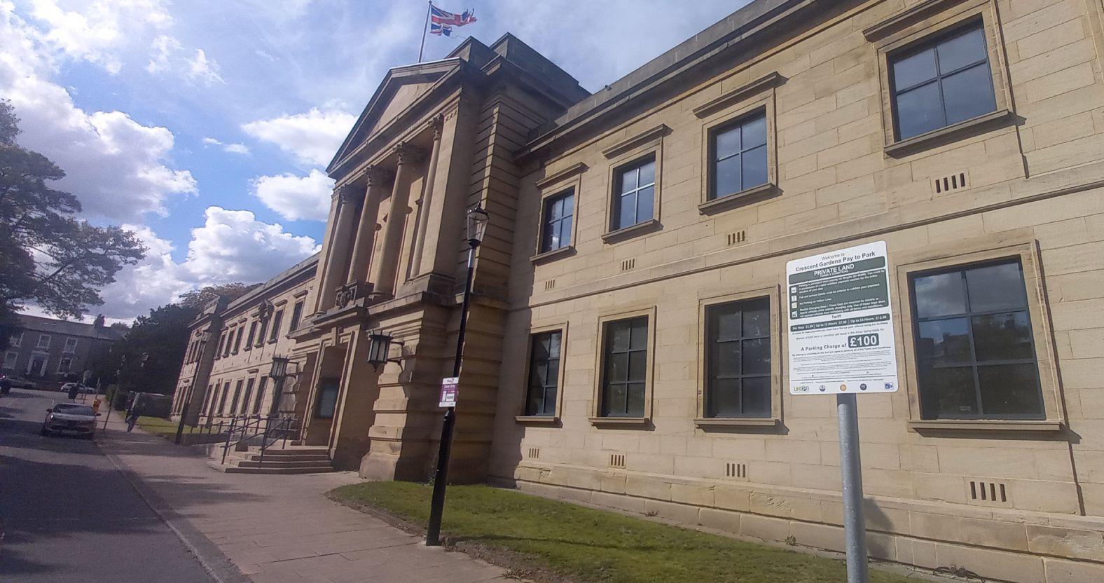 crescentgardens-parking-sideon