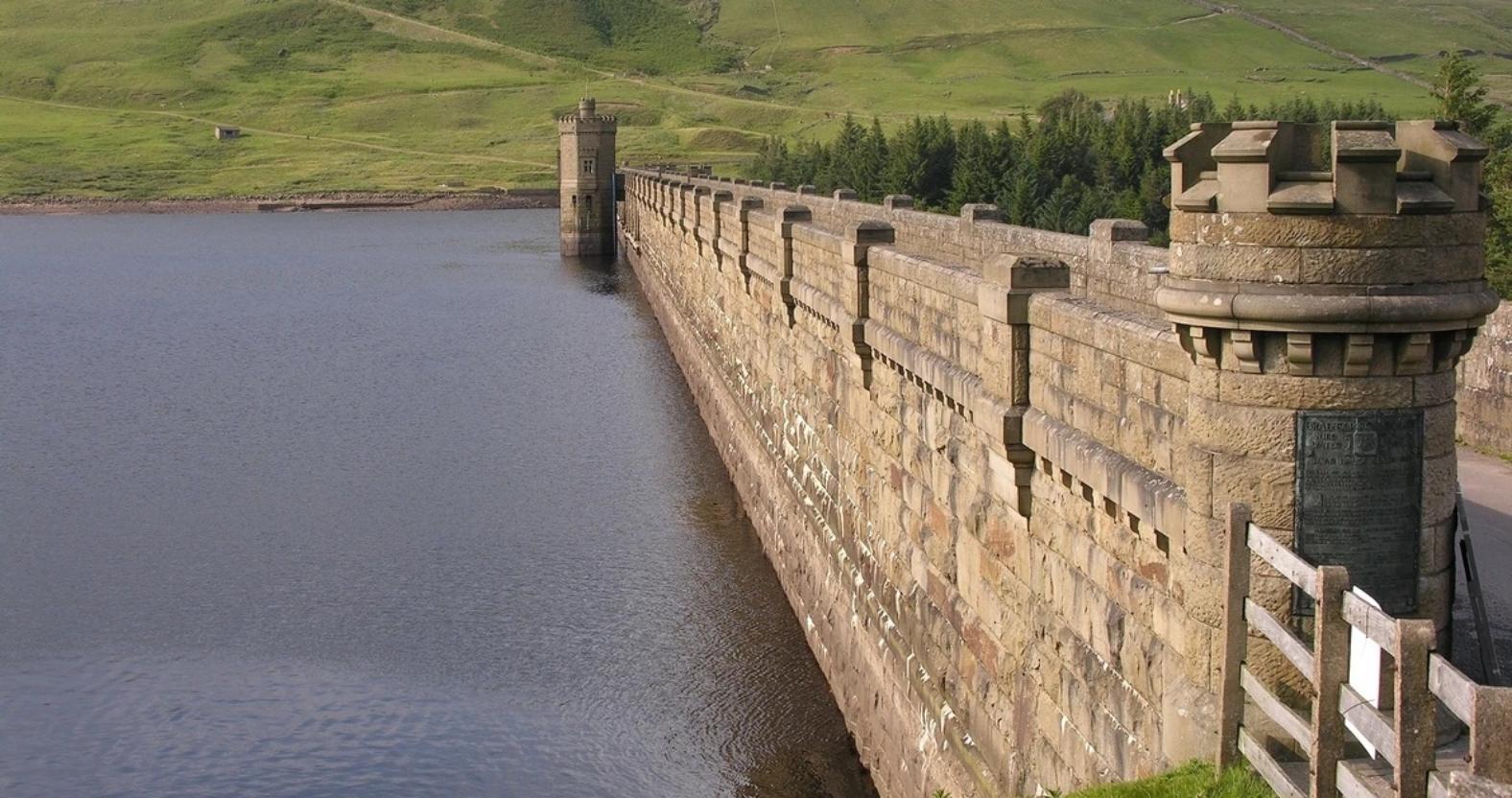 scarhousereservoirdam-janinaholubecki