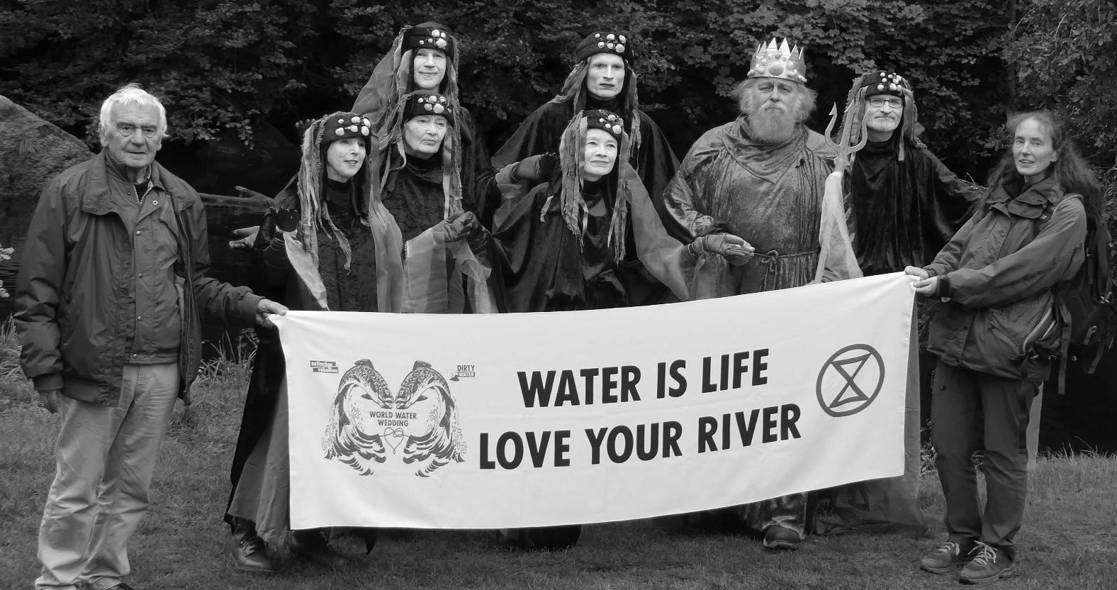 extinctionrebellion-bandw