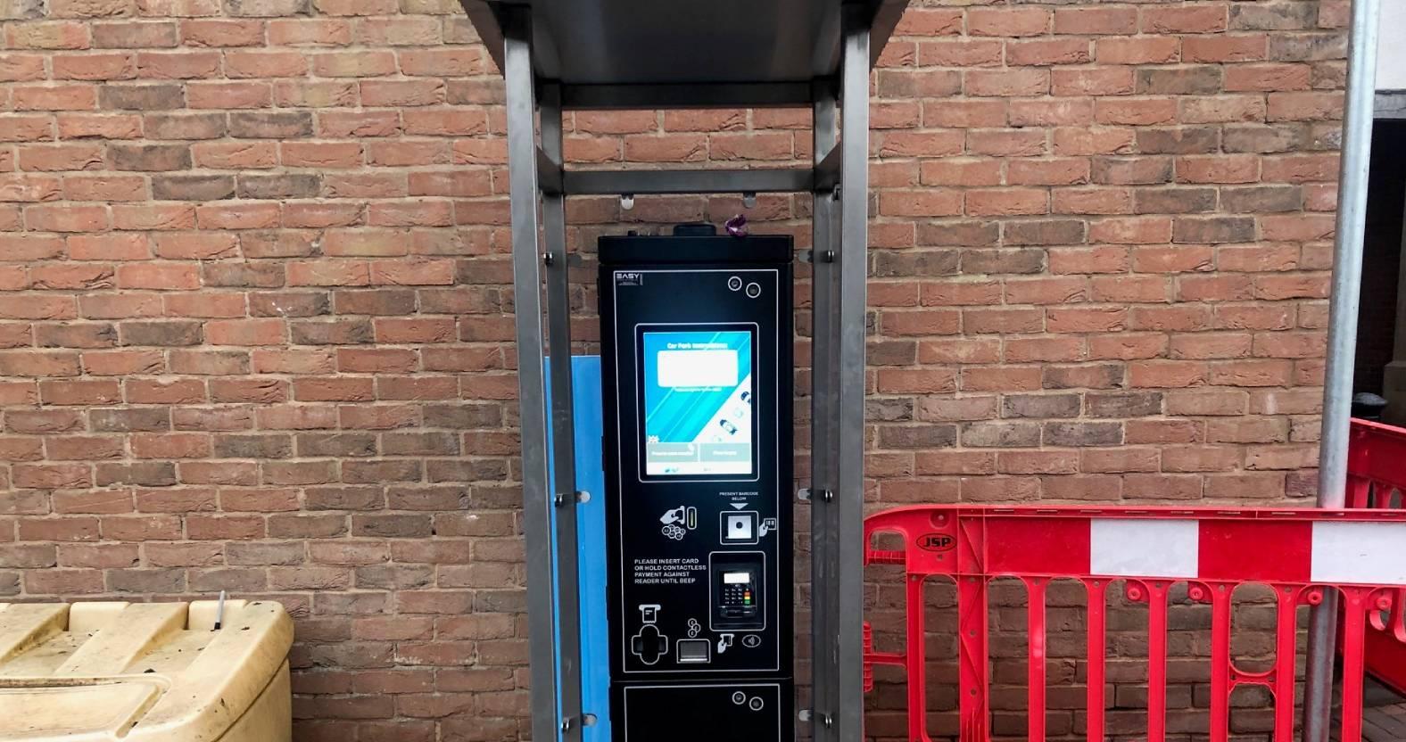 ripon-13-oct-2025-new-parking-machine-at-marshall-way