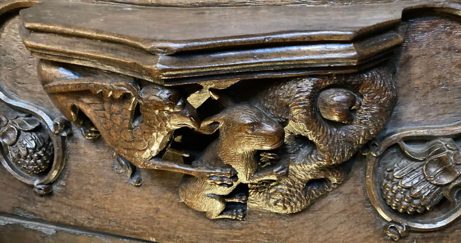 riponcathedral-misericord-rabbit