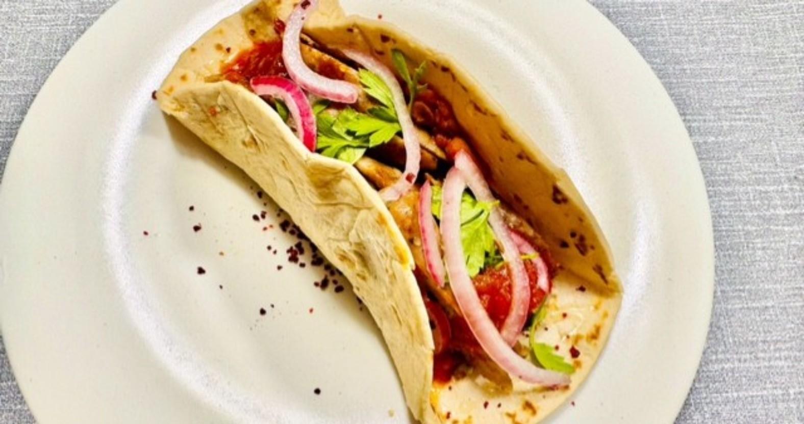 yemi-lambsausages-wrap