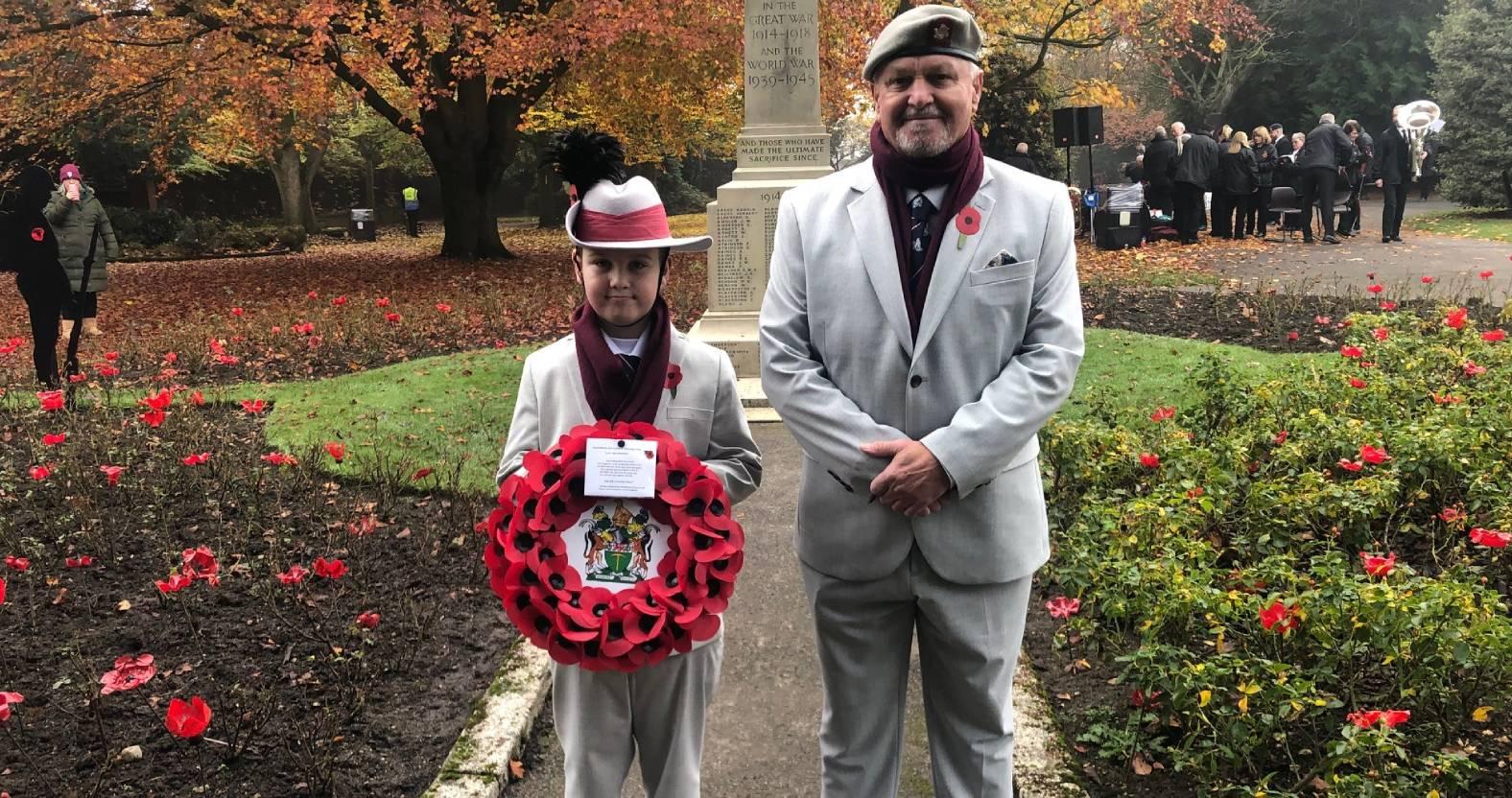 ripon-9-nov-2025-shane-and-granddad-at-war-memorial
