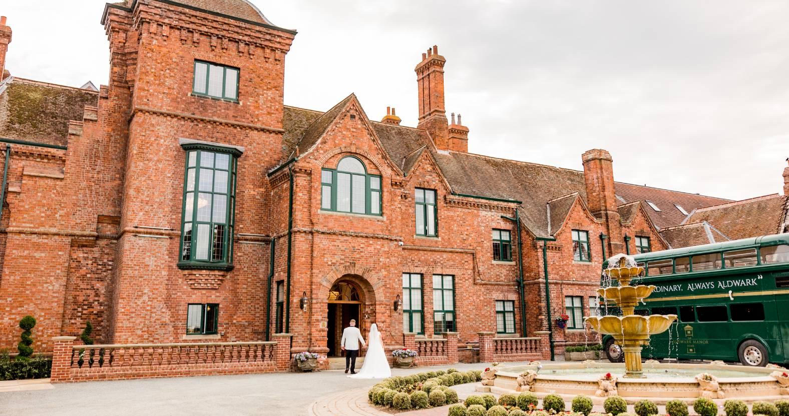 web-aldwark-manor-terri-pashley-photography