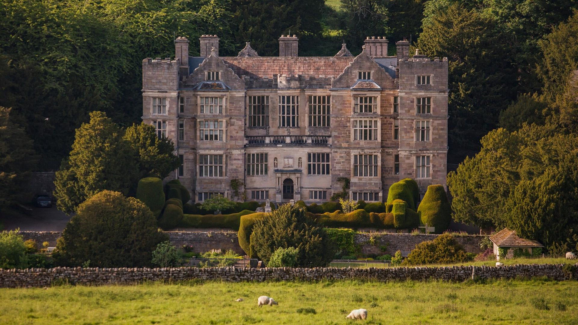 fountainsabbey-fountainshall