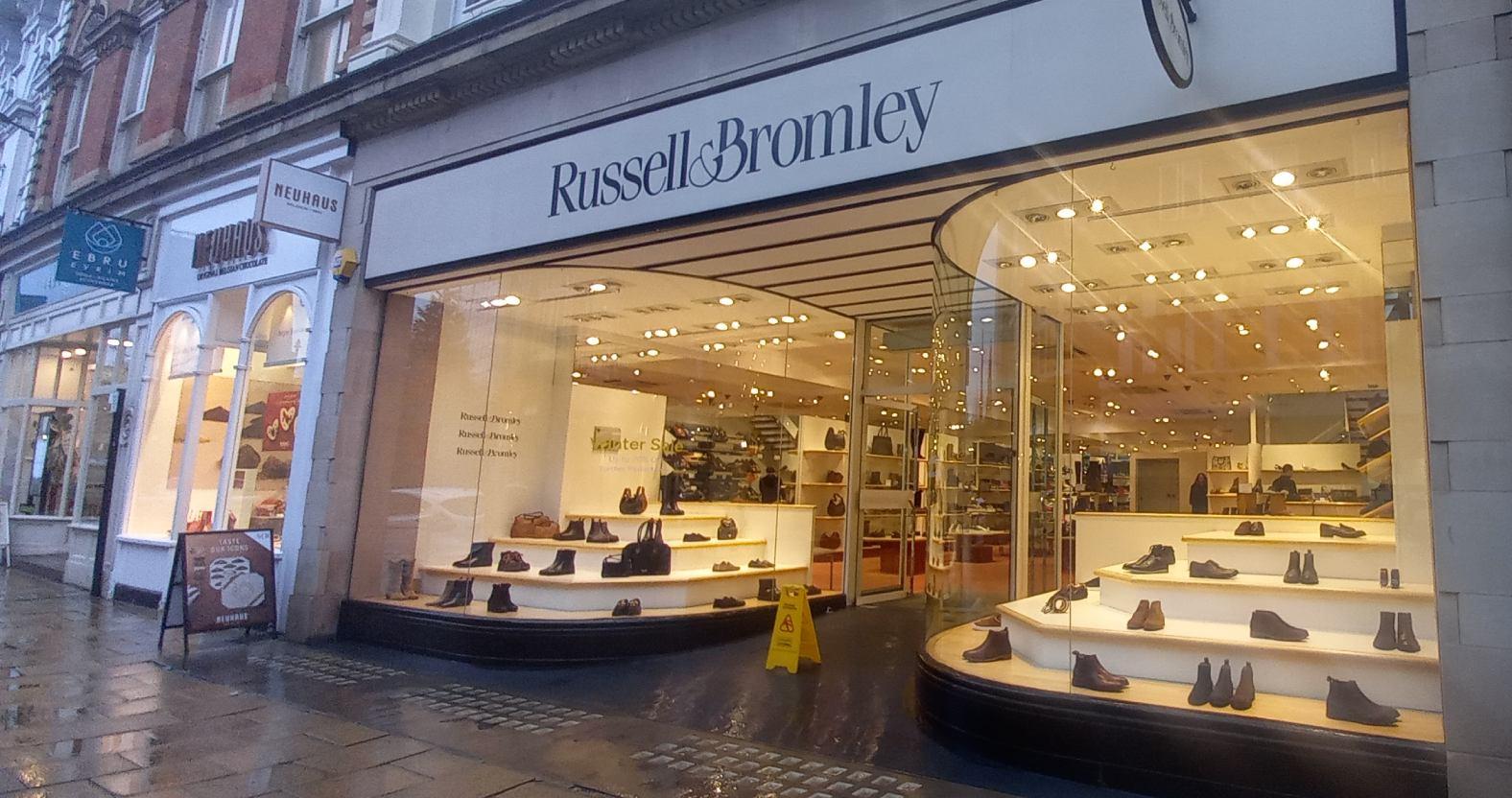 harrogate-russellbromley-sideon