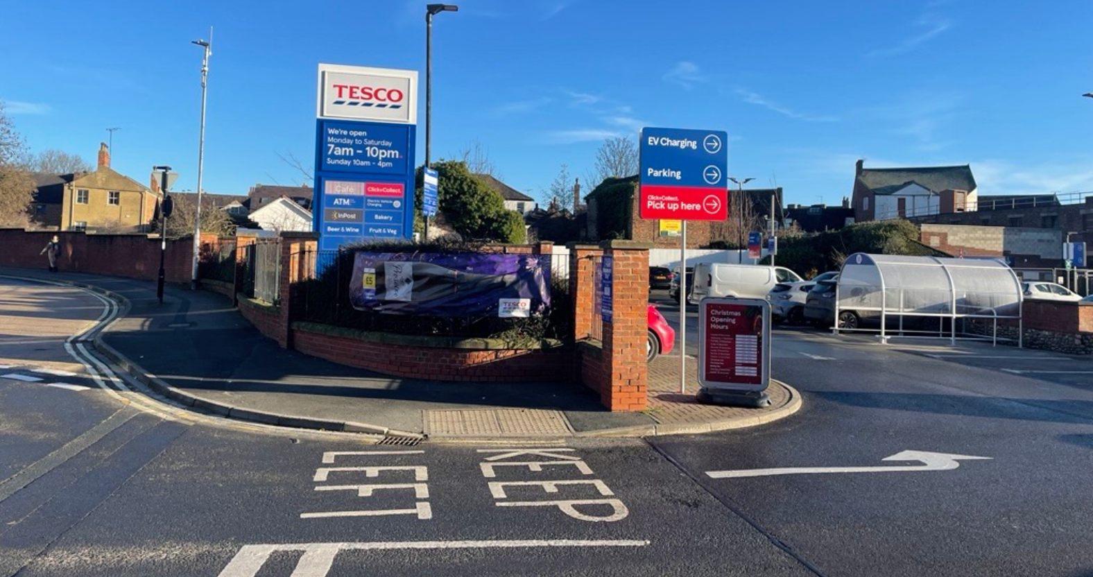tesco-ripon-carparkentrance