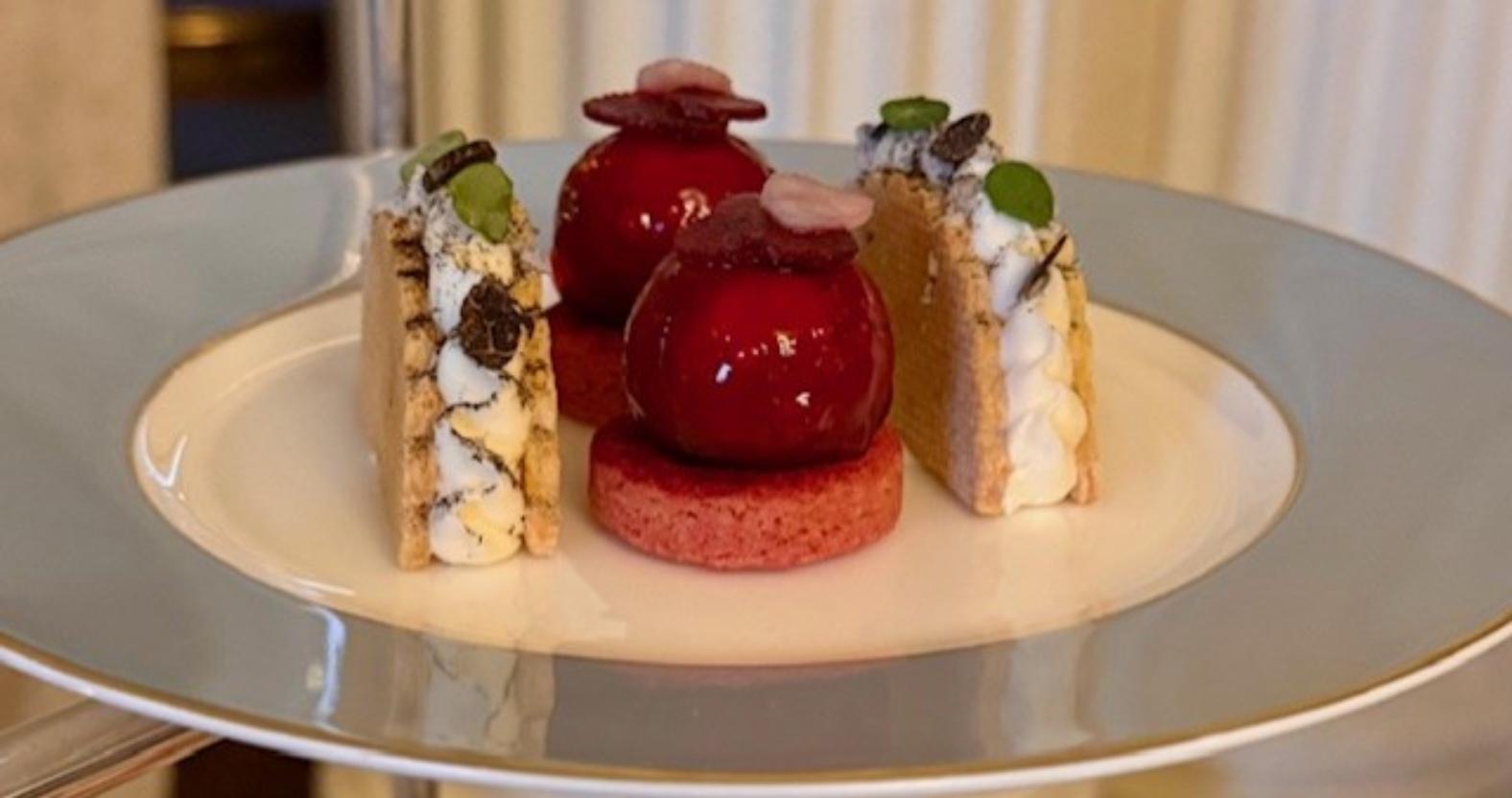 yemi-grantleyhall-canapes